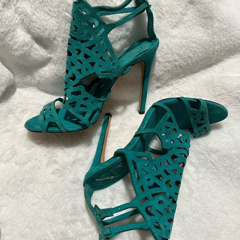 Brian Atwood Turquoise Laser-Cut Suede Stiletto Heels – Pure Elegance & Luxury - Picture 9 of 17